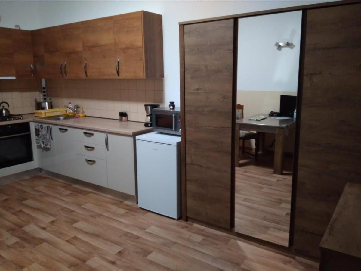 Gasthuis Room&kitchen Next To Castle *